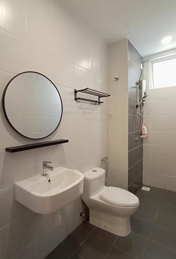 Austin @ Novo 8 Appartement Malacca Buitenkant foto