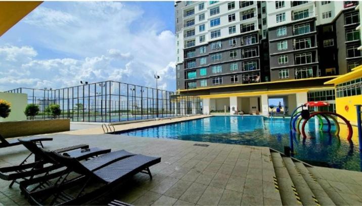 Austin @ Novo 8 Appartement Malacca Buitenkant foto